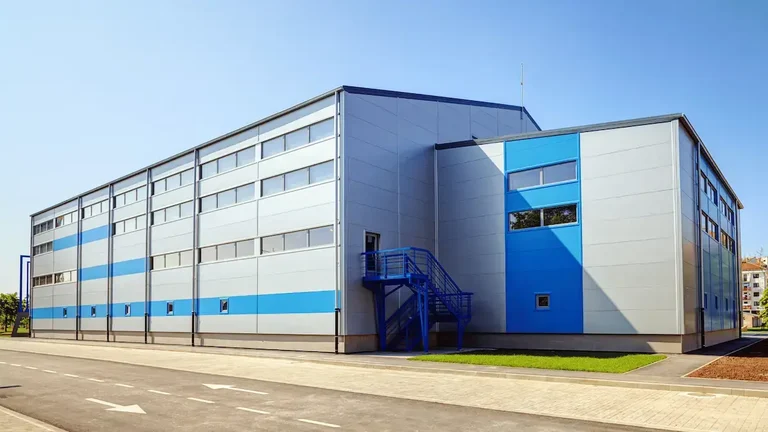Building Industrial Spaces - View 3